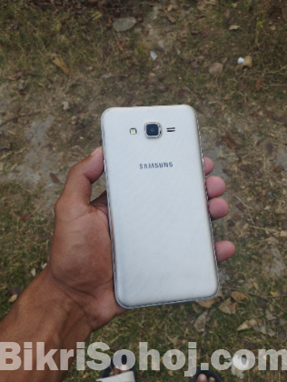 Samsung  Model:  Galaxy J7